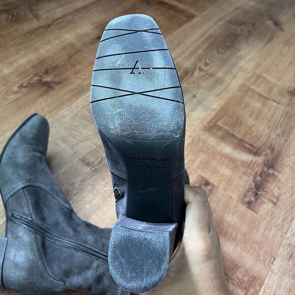 Aquatalia Suede Heeled Ankle Bootie Womens Sz 7 M Gray Leather Zip Italy Neutral - Picture 5 of 12